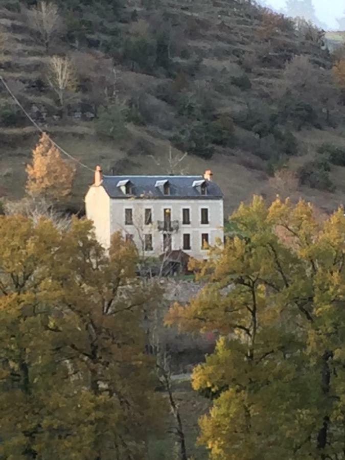 Bed and Breakfast Aux Berges Du Coubisou Exteriér fotografie