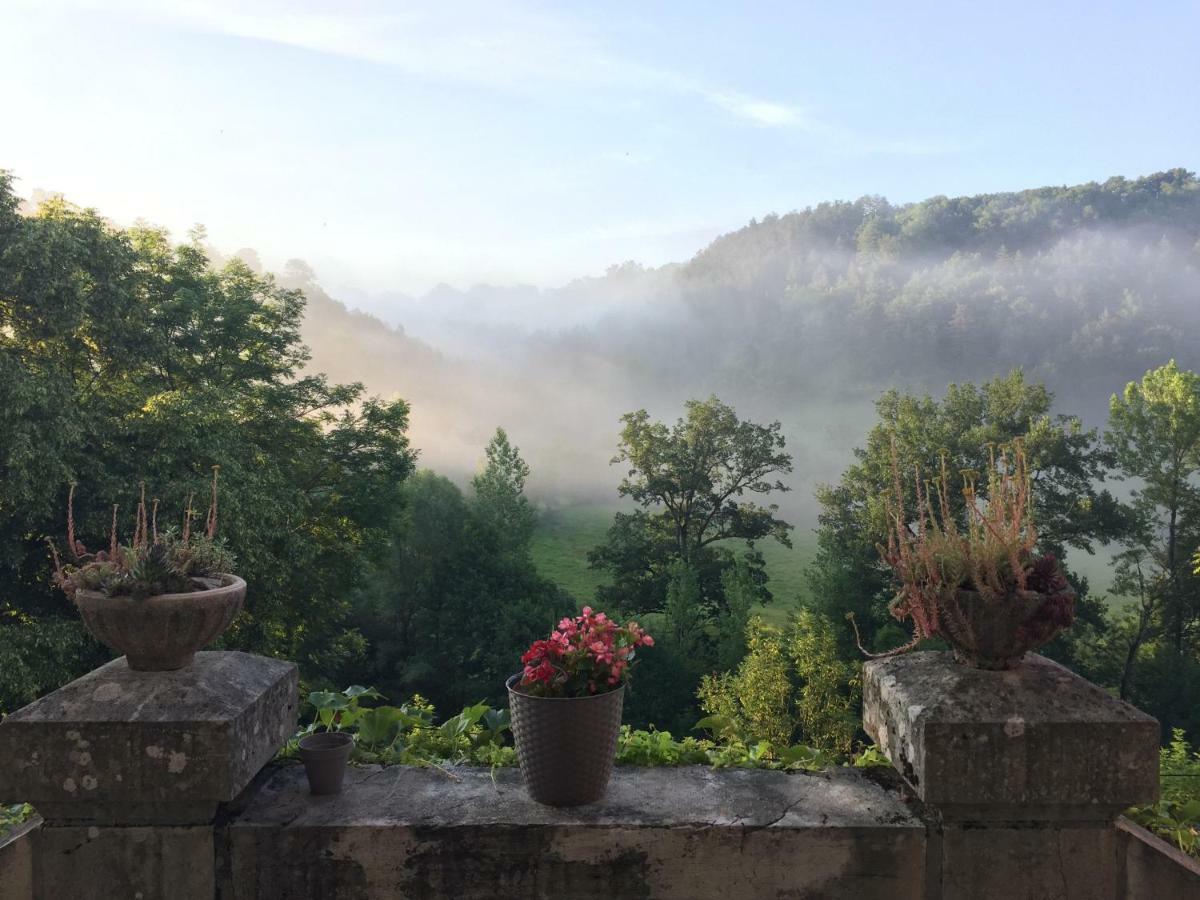 Bed and Breakfast Aux Berges Du Coubisou Exteriér fotografie